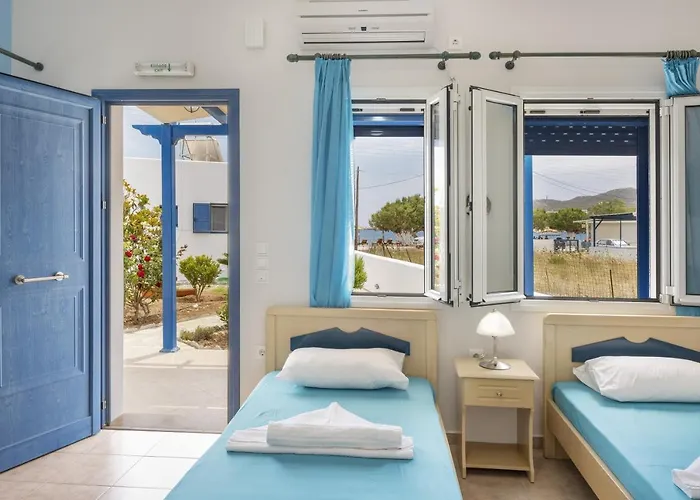 Ninemia Serifos 1 Livadi (Serifos)