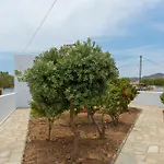 Ninemia Serifos 1