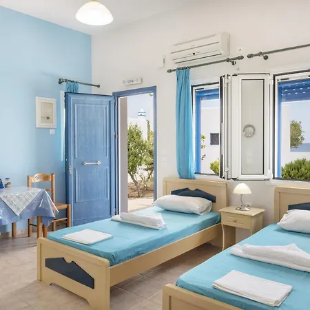 Ninemia Serifos 1 * Livadi (Serifos)